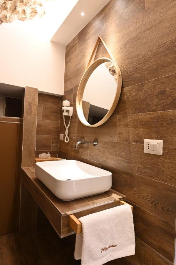 Pietrabianca Apartments San Lorenzo Манфредония Екстериор снимка